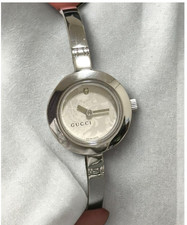 Montre Gucci 105 blanche à