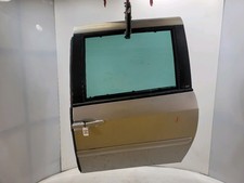 Porte latérale arrière