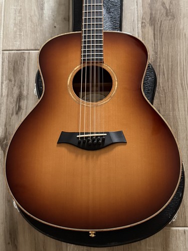 Taylor custom string guitar - custom,