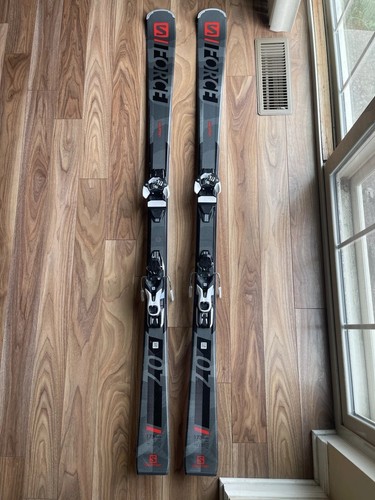 Ski salomon force with - ski,