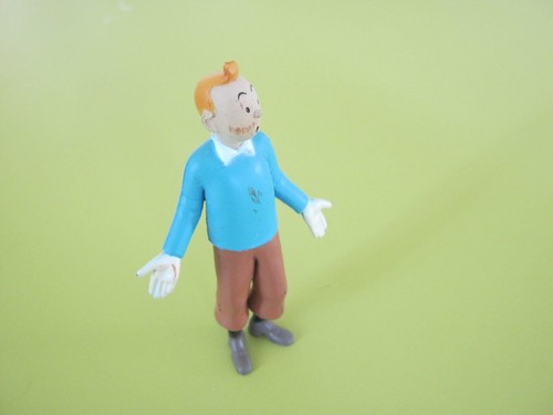 Figurine tintin pull - en,