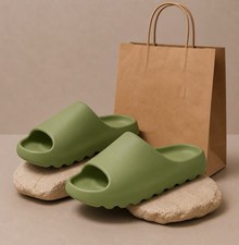 Claquettes Taille Eu42 Pour