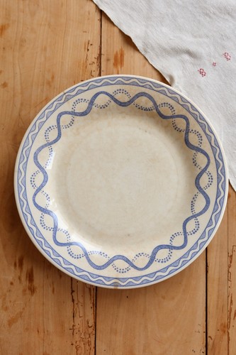 Assiette plate ancienne - , gien