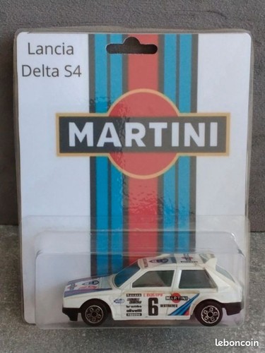 Miniature occasion sous - miniature,