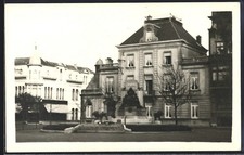 CPA Grammont, Platz avec Gebäude et monument 
