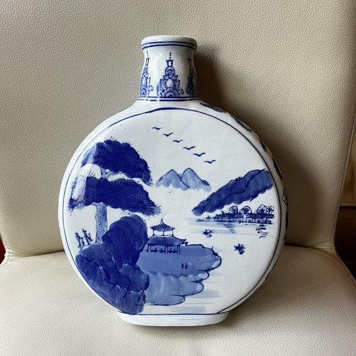 Chinese blue white scenic - blue,
