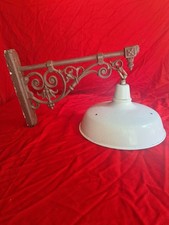APPLIQUE EXTERIEURE ANCIENNE LAMPE de COUR POTENCE FONTE ABAT JOUR  EMAILLEE 