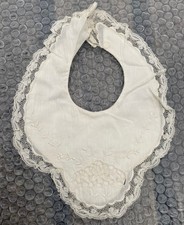 Bavoir/Col BB circa fin XIXeme sortie grenier (1)