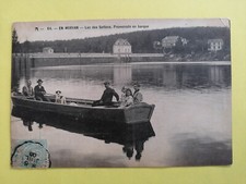 cpa Cliché E. Caïus, AUTUN en MORVAN LAC des SETTONS Promenade en BARQUE Animés