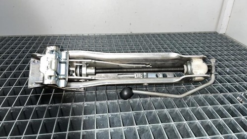Cric audi avant - audi, phase