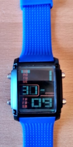 Montre quartz rectangulaire - montre,