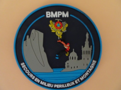écusson pompier sos secours