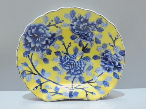 Belle assiette porcelaine - -,
