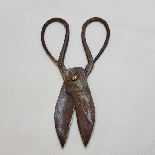 Ancien outil fer art - outil,