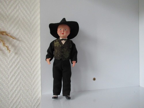 Ancienne poupee - (n°6),