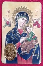 CARTE PLASTIFIÉE AVEC MÉDAILLE 🏅 DORÉE ET PRIÈRE À NOTRE DAME 8,50 X 5,50 CM