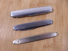 Anciens couteaux pliants tout métal ISSARD INOX C.SOULARD France