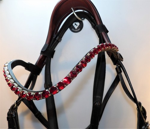 Laqué mors noir strass rouge - laqué,