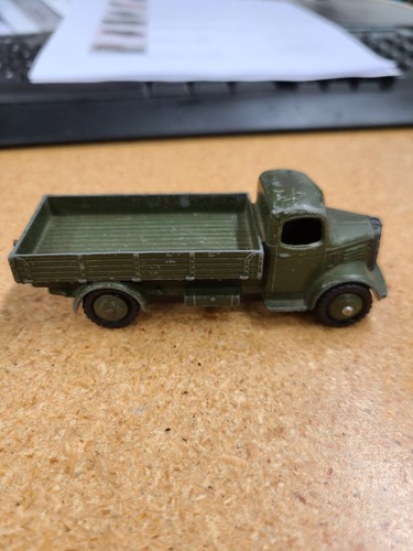 Austin wagon 412 dinky toys - austin,