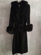 Manteau long noir pour femme en laine et fourrure de renard