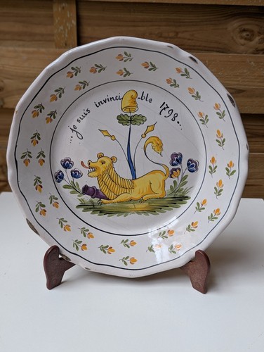 Ancienne assiette - ancienne,
