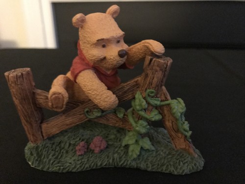 Simply pooh disney figurine - simply,