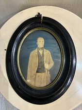 ancien portrait medaillon