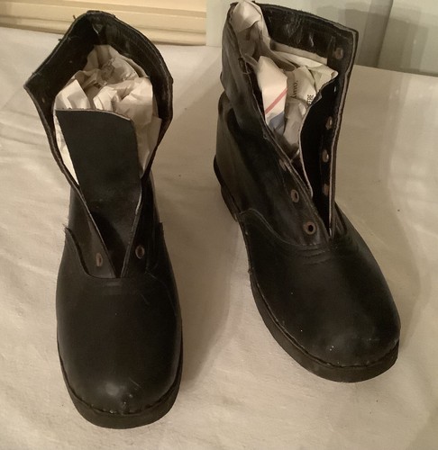 Rare paire galoches enfant - paire,