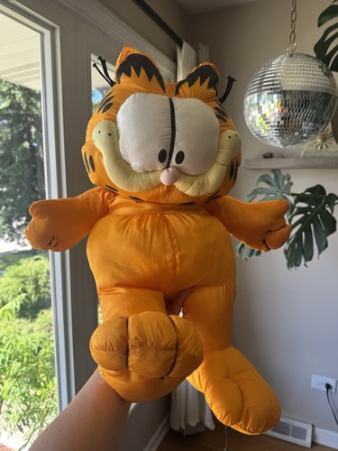 Vintage 1981 garfield plush - 1981,