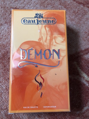 Eau toilette démon - eau, de