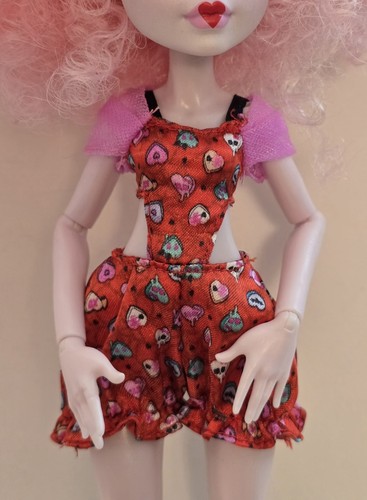 Monster high scary - high,