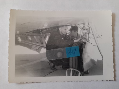 Photo pilote français base - français,