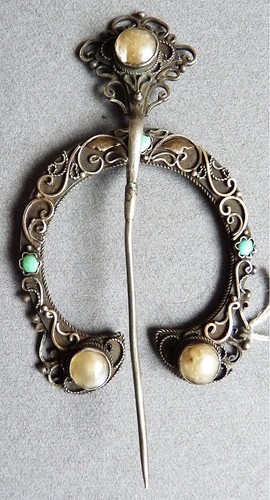 Fibule provençale argent