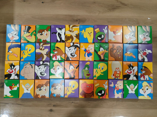 Complete collection looney - complete,