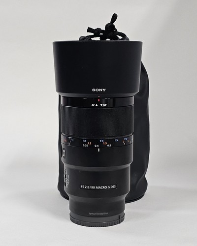 Sony 90mm 8 macro - fe, f/2.8