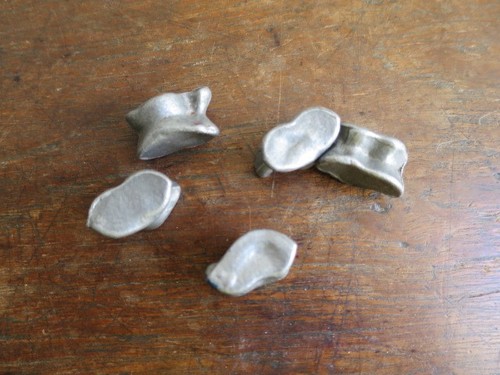 Jeu osselets en aluminium - en,