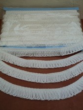 Galon de passementerie à Franges de  10 mètres  x 2,7 cm.