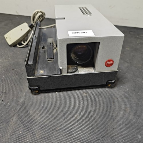 Projecteur diapo couleur leitz - diapo,