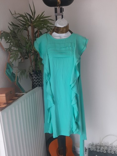 Jolie robe pour femme - jolie,