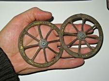 CR lot de 2 ROUES DE CHARETTE véritables et anciennes 8,7 cm cij cr jep 