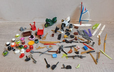 Gros lot LEGO vrac accessoire 2 Motos arme casque outil planche à Voile ski