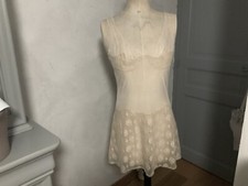 linge ancien Vintage Lingerie Nuisette Fine Et Dentelle Epoque Guerre 1939