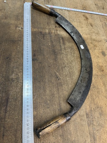 Old tool outil - old, /