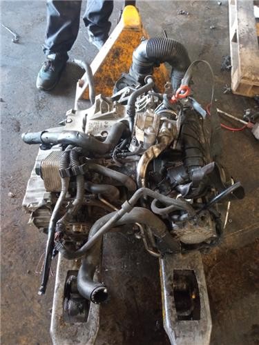Moteur volkswagen touran - moteur,