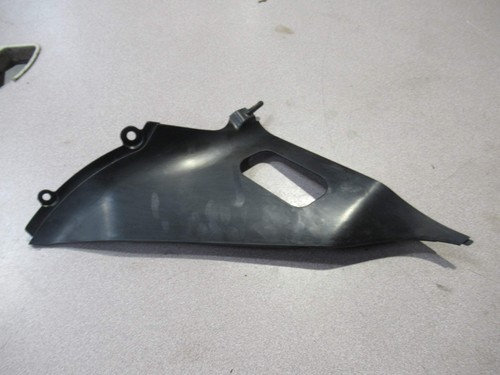 Intérieur flanc droit - , (suzuki