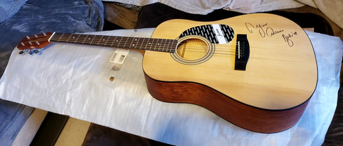 Takamine guitar signed - takamine,
