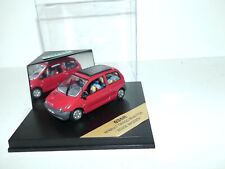 RENAULT TWINGO BENETTON Rouge Magenta VITESSE 035R 1:43