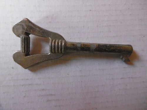 Clé clef ancienne creuse - clef, /