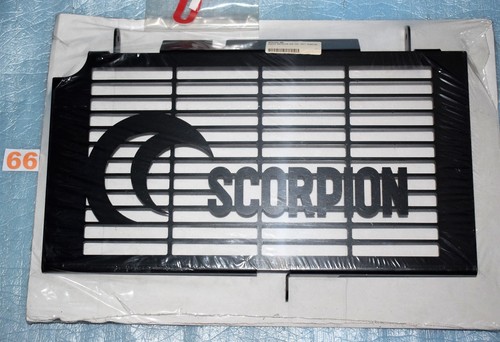 Grille protection radiateur - de,