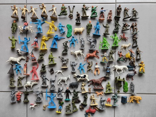 Grand lot figurines - lot,